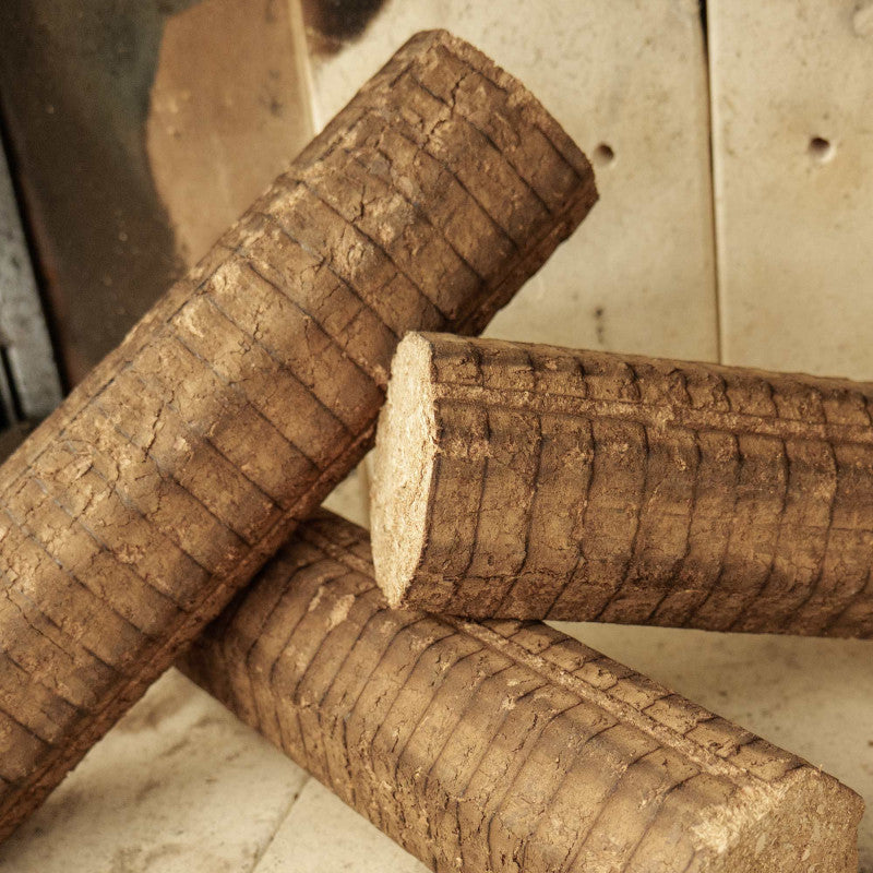 Bûches Compressées Haute Performance Mademoiselle Bûche - 42 Cartons Écologiques